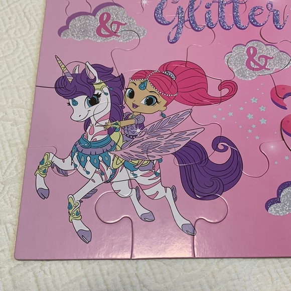 24-Piece Shimmer & Shine Glitter Puzzle by Nickelodeon & SpinMaster - Picture 3 of 11